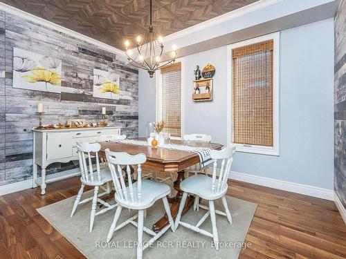 668 Cedar St, Shelburne, ON - Indoor Photo Showing Dining Room