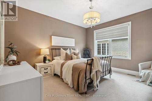 79 North Street, Whitby, ON - Indoor Photo Showing Bedroom