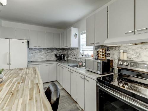 Kitchen - 560  - 564 Rue Lachaine, Saint-Jérôme, QC - Indoor Photo Showing Kitchen