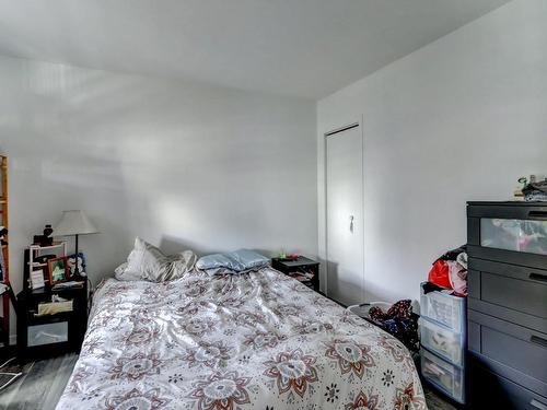 Master bedroom - 560  - 564 Rue Lachaine, Saint-Jérôme, QC - Indoor Photo Showing Bedroom