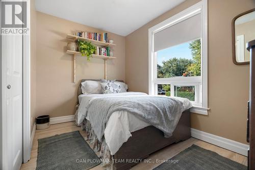 24 Belleview Drive, Orangeville, ON - Indoor Photo Showing Bedroom