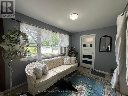 2 Driftwood Crescent, Kawartha Lakes, ON - Indoor Photo Showing Other Room