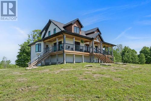 809 Palestine Road E, Kawartha Lakes, ON - Outdoor