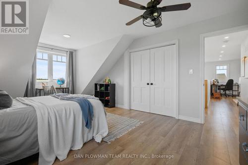 809 Palestine Road E, Kawartha Lakes, ON - Indoor Photo Showing Bedroom