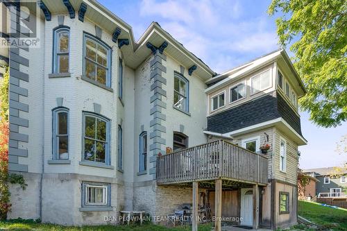 11 Isabel Street, Belleville, ON - Outdoor With Facade