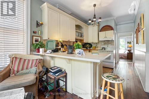 11 Isabel Street, Belleville, ON - Indoor Photo Showing Kitchen