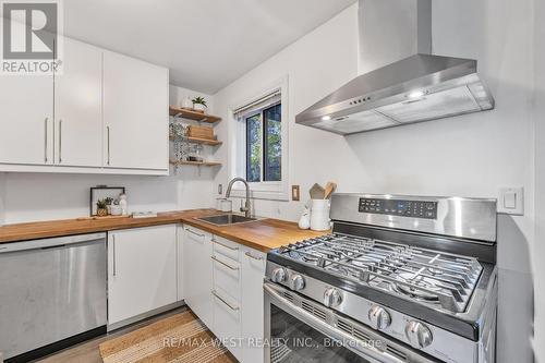 416 Sunnidale Road, Barrie, ON - Indoor Photo Showing Kitchen