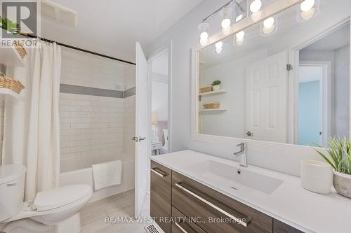 416 Sunnidale Road, Barrie, ON - Indoor Photo Showing Bathroom