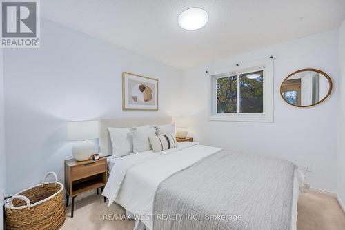 416 Sunnidale Road, Barrie, ON - Indoor Photo Showing Bedroom