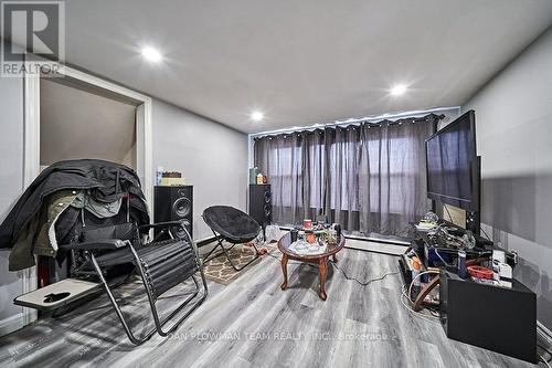 191 Simcoe Street S, Oshawa, ON - Indoor