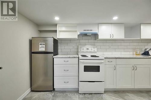 191 Simcoe Street S, Oshawa, ON - Indoor Photo Showing Kitchen