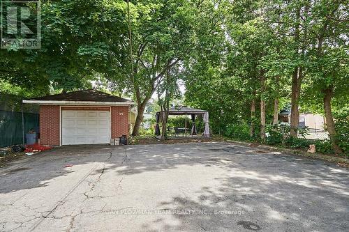 191 Simcoe Street S, Oshawa, ON - Outdoor