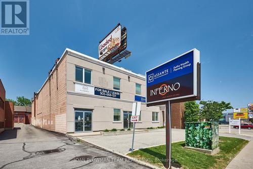 360 King Street W, Oshawa, ON 