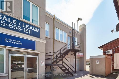 360 King Street W, Oshawa, ON 