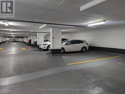 624 - 35 Bastion Street, Toronto, ON - Indoor Photo Showing Garage