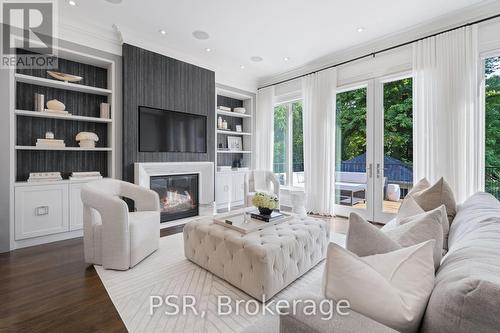 39B Oriole Road, Toronto, ON - Indoor Photo Showing Living Room With Fireplace