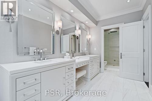 39B Oriole Road, Toronto, ON - Indoor Photo Showing Bathroom