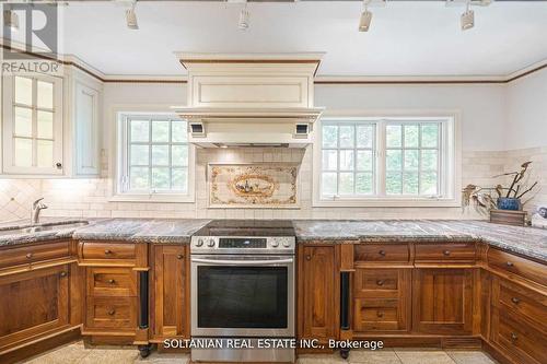 4 Chipstead Road, Toronto, ON - Indoor Photo Showing Kitchen