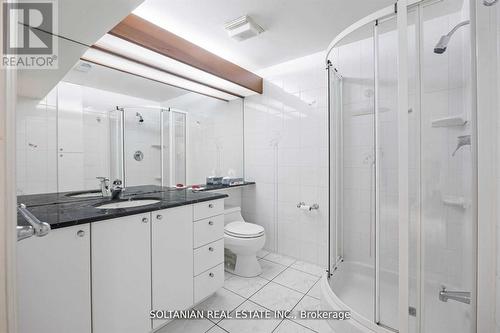 4 Chipstead Road, Toronto, ON - Indoor Photo Showing Bathroom