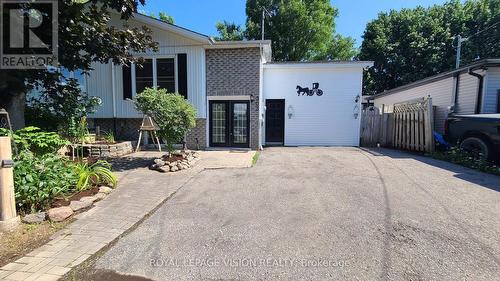 303 Beech Street W, Whitby, ON - Outdoor