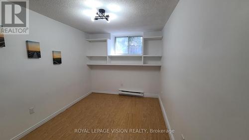 303 Beech Street W, Whitby, ON - Indoor