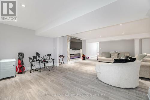 350 Via Romano Boulevard, Vaughan, ON - Indoor