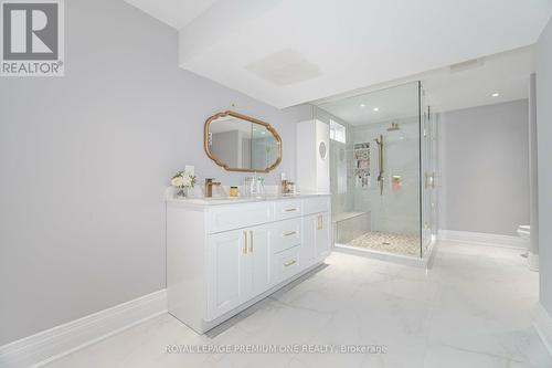 350 Via Romano Boulevard, Vaughan, ON - Indoor Photo Showing Bathroom