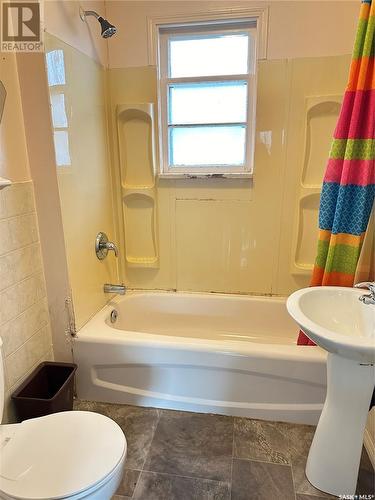 46 Creelman Street, Fillmore, SK - Indoor Photo Showing Bathroom