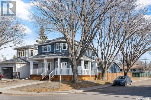 2511 Woodward Avenue, Saskatoon, SK - Outdoor With Facade