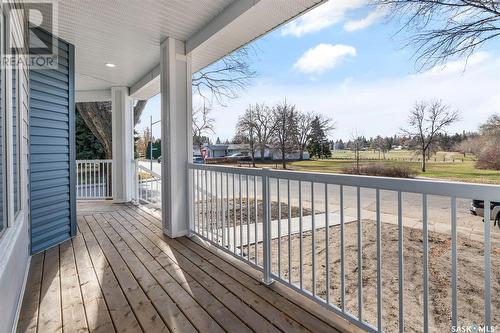 2511 Woodward Avenue, Saskatoon, SK - Outdoor With Deck Patio Veranda