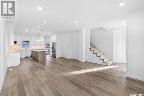 2511 Woodward Avenue, Saskatoon, SK - Indoor Photo Showing Kitchen