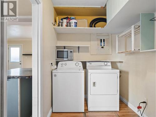 10929 Turgeon Drive, Dawson Creek, BC - Indoor Photo Showing Laundry Room