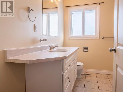 10929 Turgeon Drive, Dawson Creek, BC - Indoor Photo Showing Bathroom