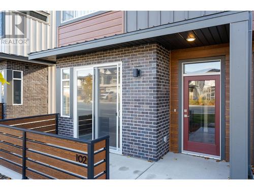 1901 Qu'Appelle Boulevard Unit# 102, Kamloops, BC - Outdoor With Exterior