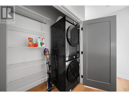 1901 Qu'Appelle Boulevard Unit# 102, Kamloops, BC - Indoor Photo Showing Laundry Room