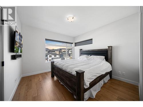 1901 Qu'Appelle Boulevard Unit# 102, Kamloops, BC - Indoor Photo Showing Bedroom