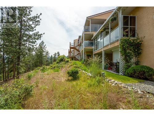 4450 Ponderosa Drive Unit# 201, Peachland, BC - Outdoor