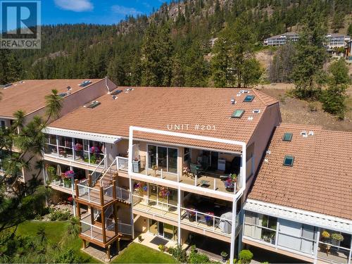 4450 Ponderosa Drive Unit# 201, Peachland, BC - Outdoor