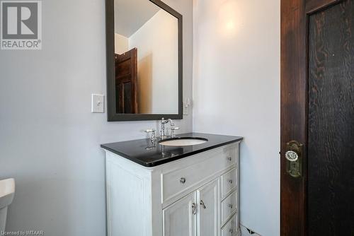 495 George Street, Woodstock, ON - Indoor Photo Showing Bathroom