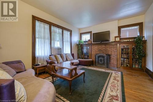 495 George Street, Woodstock, ON - Indoor Photo Showing Living Room With Fireplace