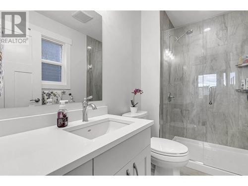 2929 Vista Ridge Drive, Prince George, BC - Indoor Photo Showing Bathroom