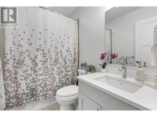 2929 Vista Ridge Drive, Prince George, BC - Indoor Photo Showing Bathroom