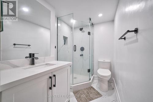 105 Patrice Crescent, Vaughan, ON - Indoor Photo Showing Bathroom