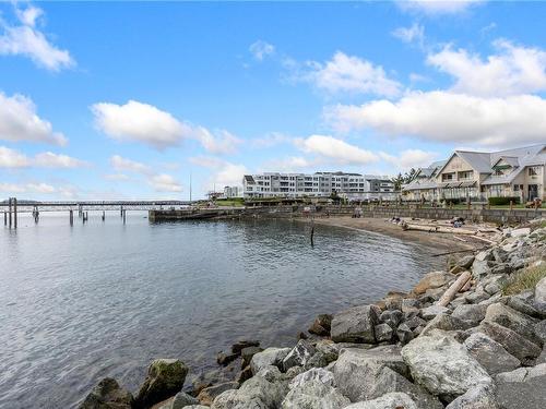 404-2319 Brethour Ave, Sidney, BC - Outdoor With Body Of Water With View