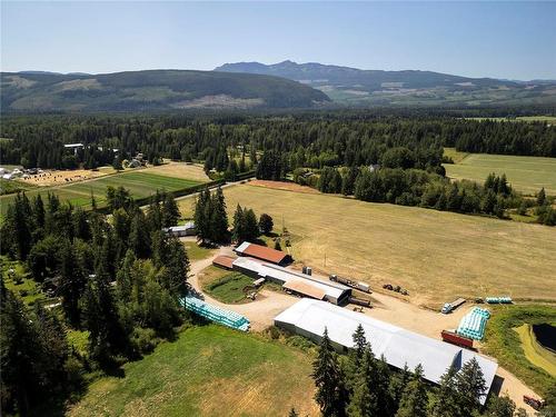 2332 Endall Rd, Black Creek, BC 