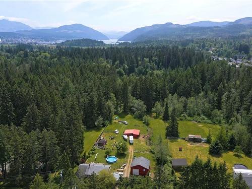 6010 Lugrin Rd, Port Alberni, BC 