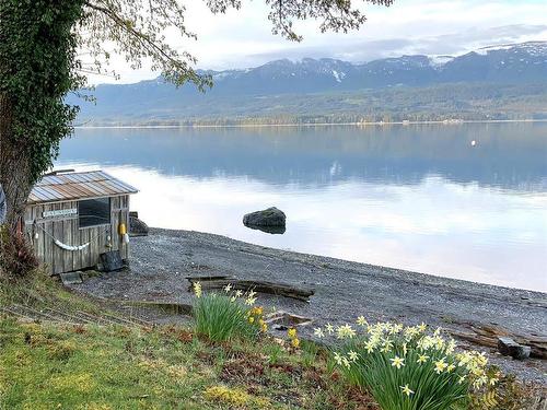 5791 Lacon Rd, Denman Island, BC 