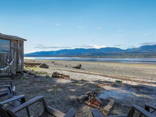 5791 Lacon Rd, Denman Island, BC 