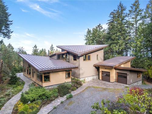 4985 Aho Rd, Ladysmith, BC 