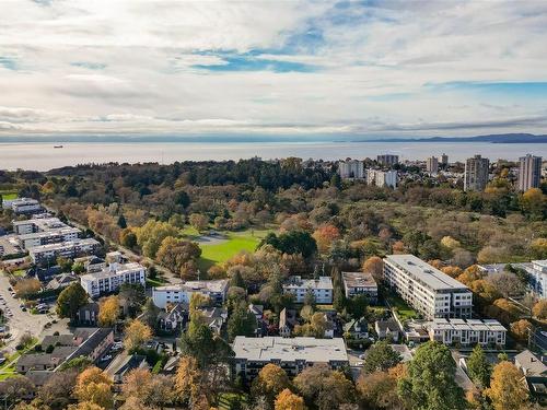 208-1024 Fairfield Rd, Victoria, BC - Outdoor With Body Of Water With View